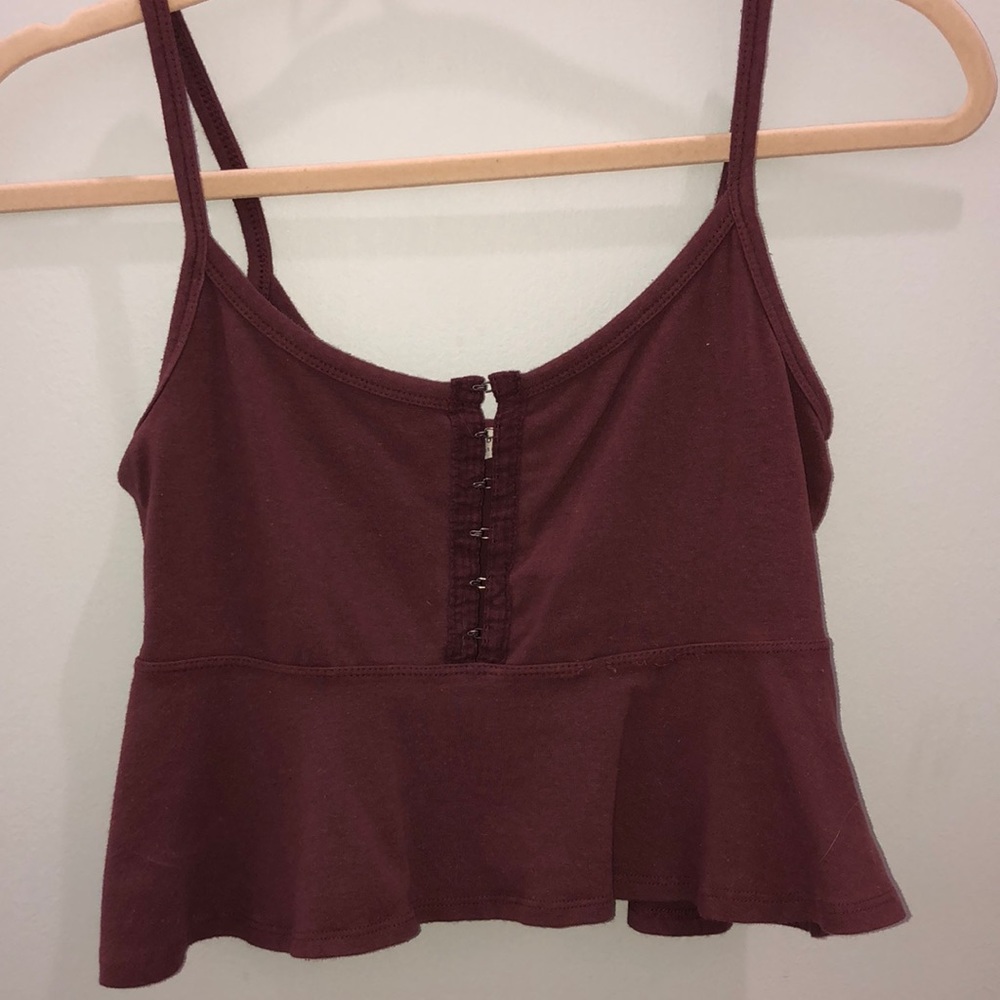 Urban Outfitters cropped plum tank